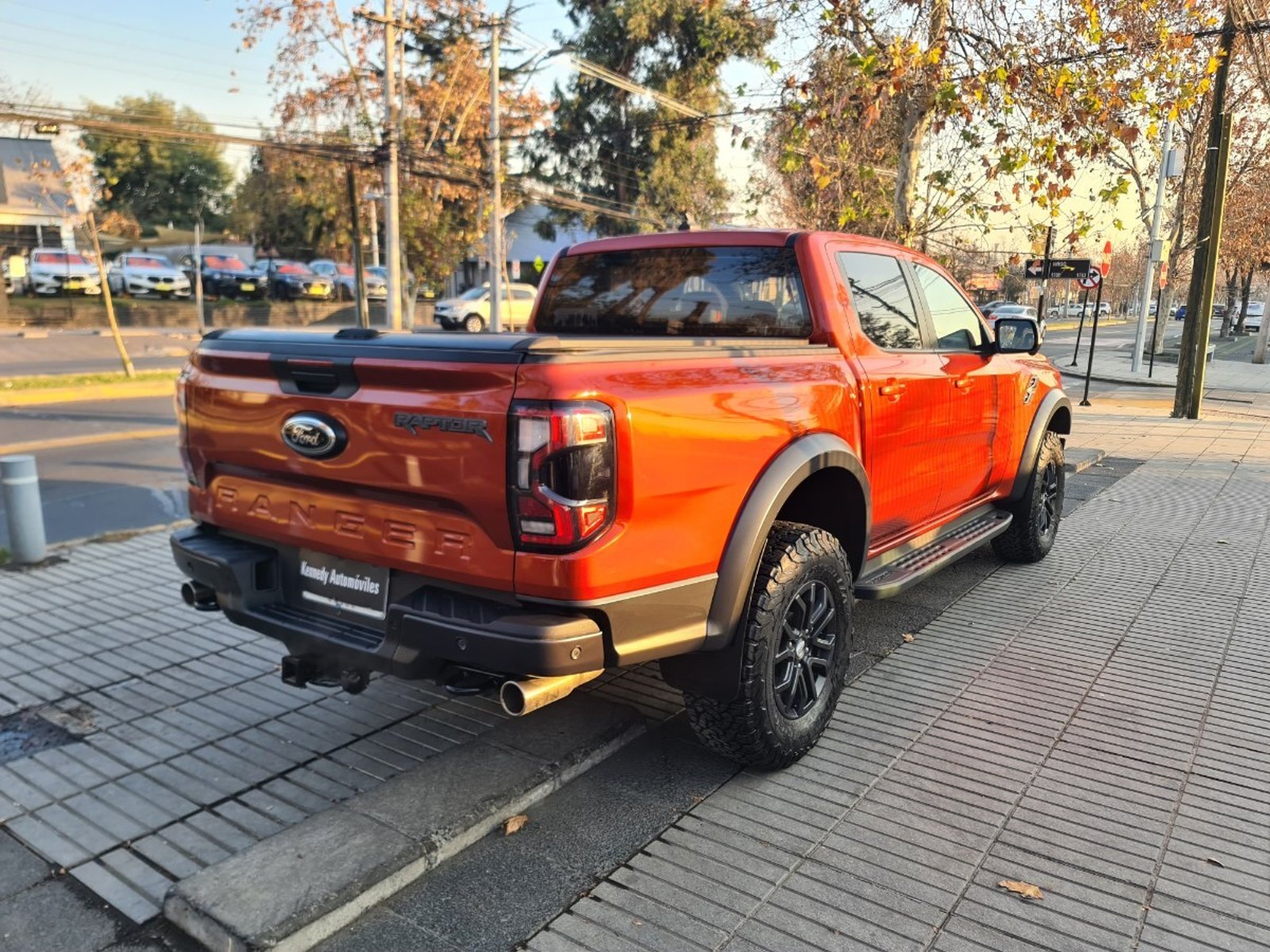 Ford RANGER RAPTOR 3.0 DC AUTO 4WD AT 2024 - Foto 4 de 10
