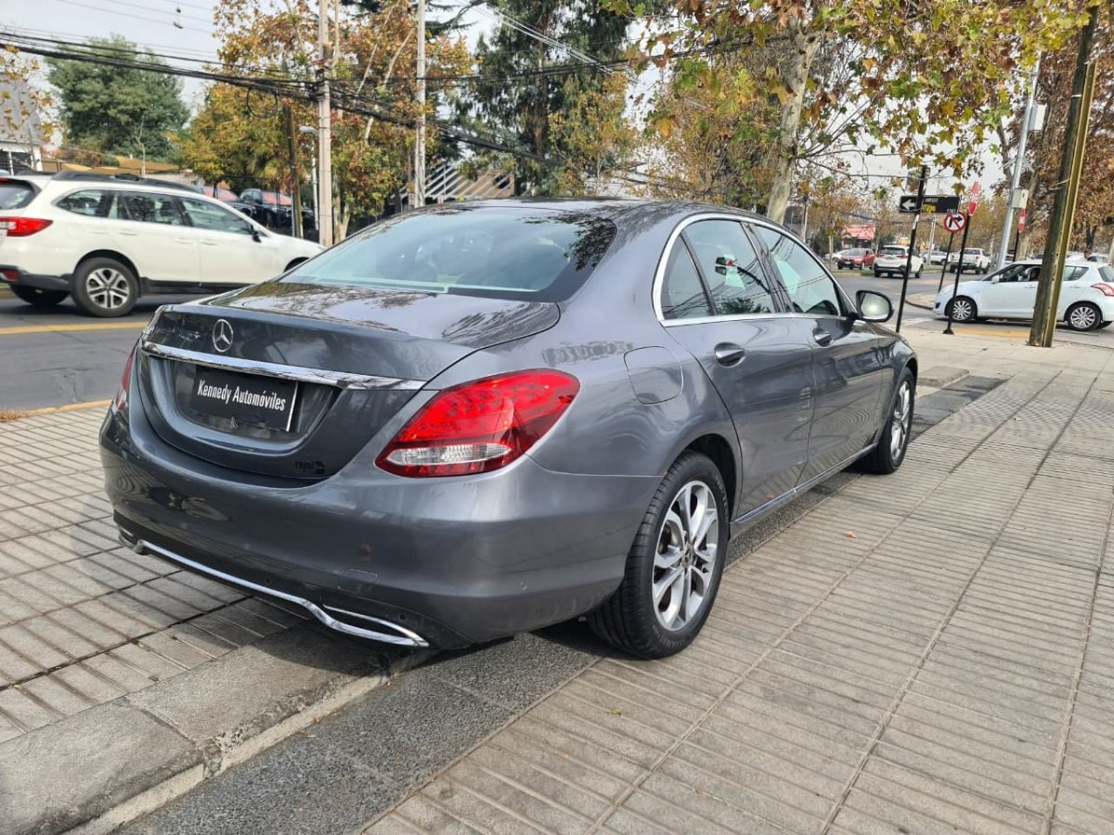 MERCEDES-BENZ C180 1.6 C 180 Auto 2018 - Imagen 8 de 9
