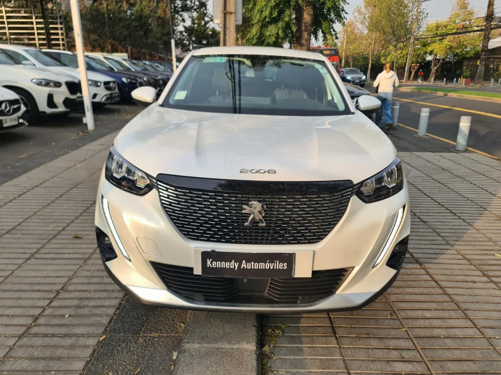 Peugeot 2008 1.5 BlueHDI 130 HP Auto Allure Pack 2022 - Foto 5 de 10