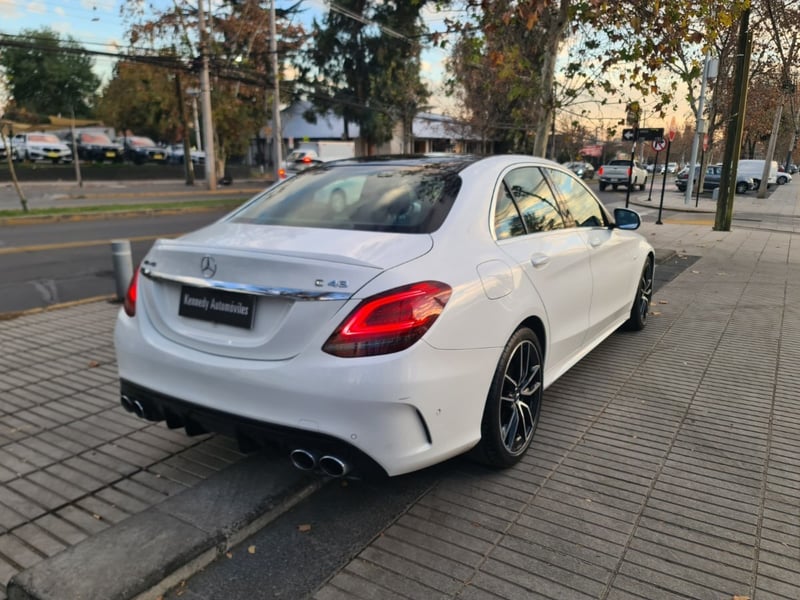 Mercedes-Benz C43 AMG 3.0 AMG 4X4 AT 4P. 2020 - Imagen 4 de 10