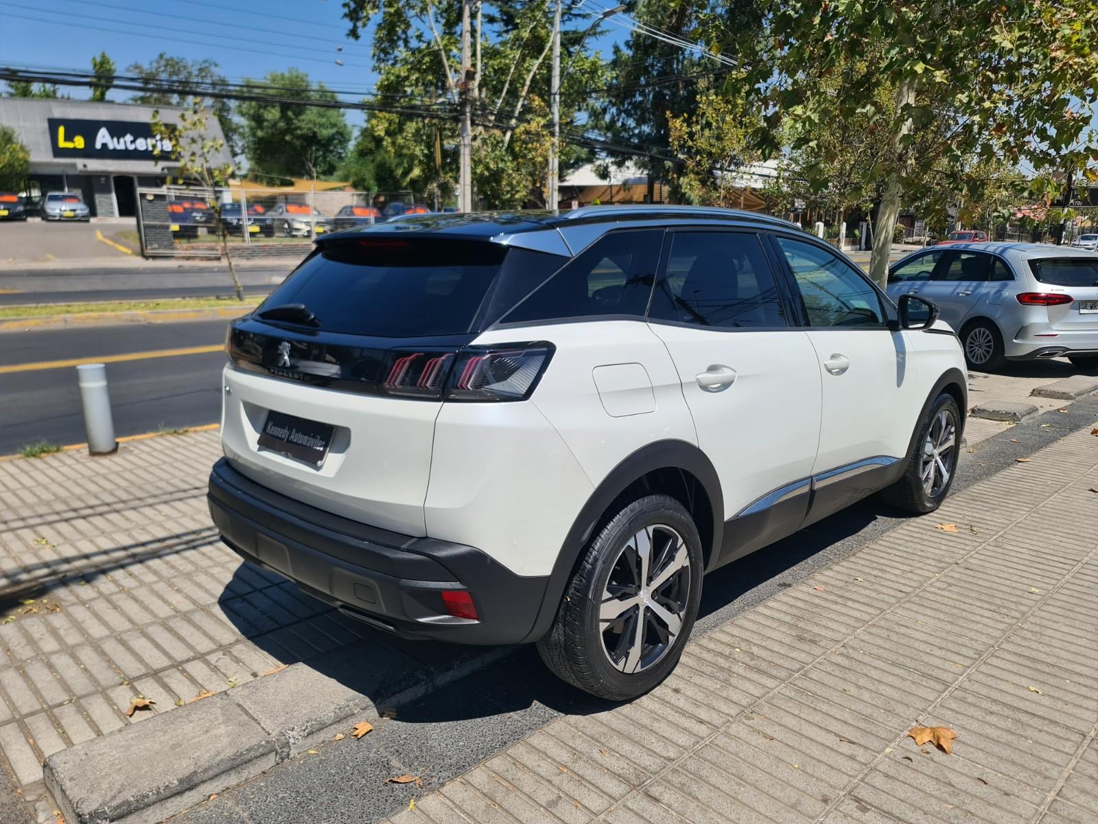 PEUGEOT 3008 1.6 THP 165 Auto Allure 2021 - Imagen 4 de 10