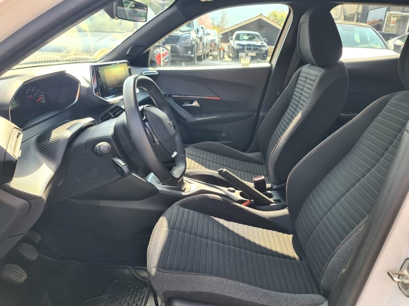 Peugeot 2008 1.2 ACTIVE PURETECH 130 4X2 MT 5P. 2023 - Imagen 10 de 10