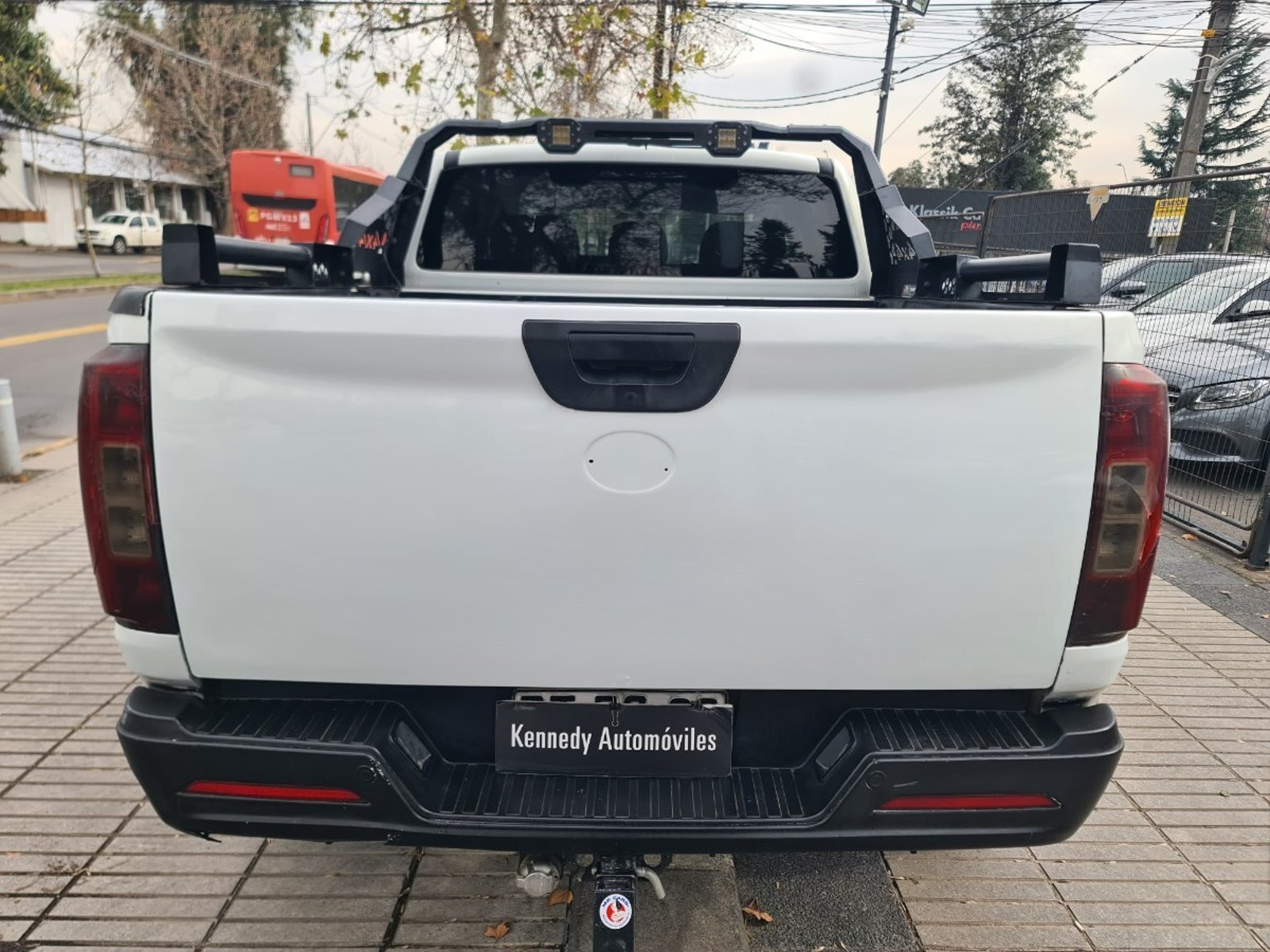 Great Wall POER 2.0T ELITE DIESEL DOB. CAB. 4X2 MT 4P. 2022 - Imagen 4 de 9
