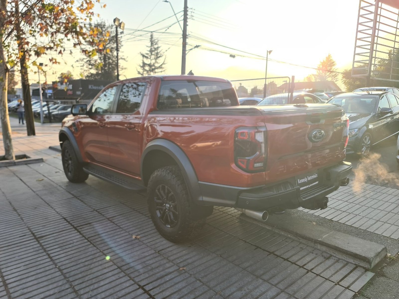 Ford RANGER RAPTOR 3.0 DC AUTO 4WD AT 2024 - Foto 3 de 10