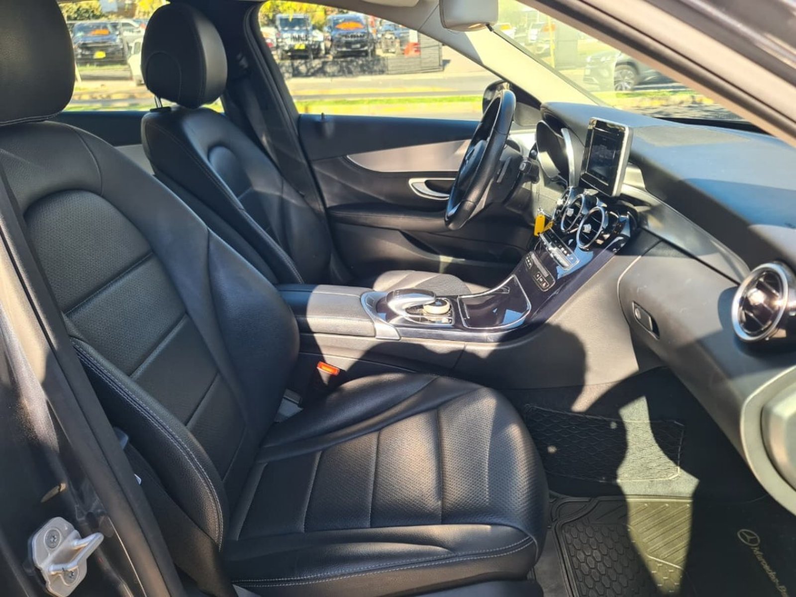 MERCEDES-BENZ C180 1.6 C 180 Auto 2015 - Imagen 10 de 10
