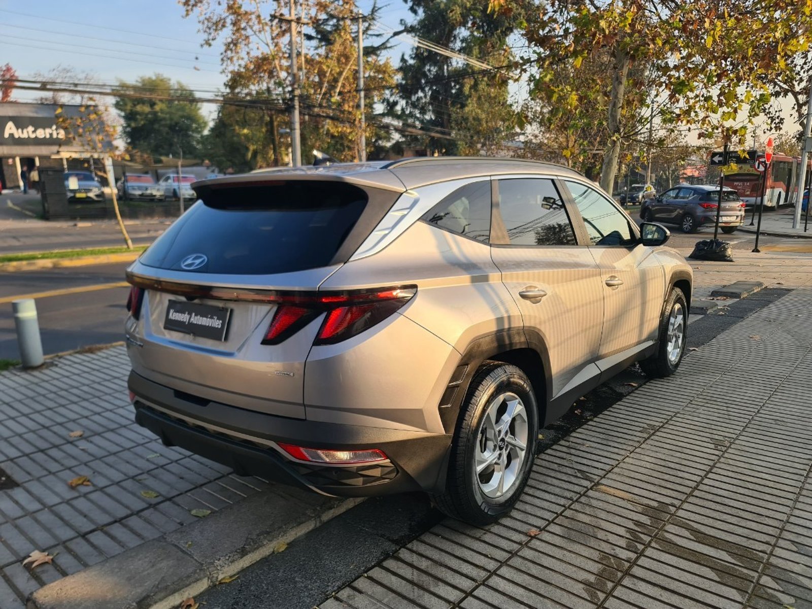 Hyundai TUCSON 2.0 Auto Plus 4WD 2022 - Foto 4 de 10