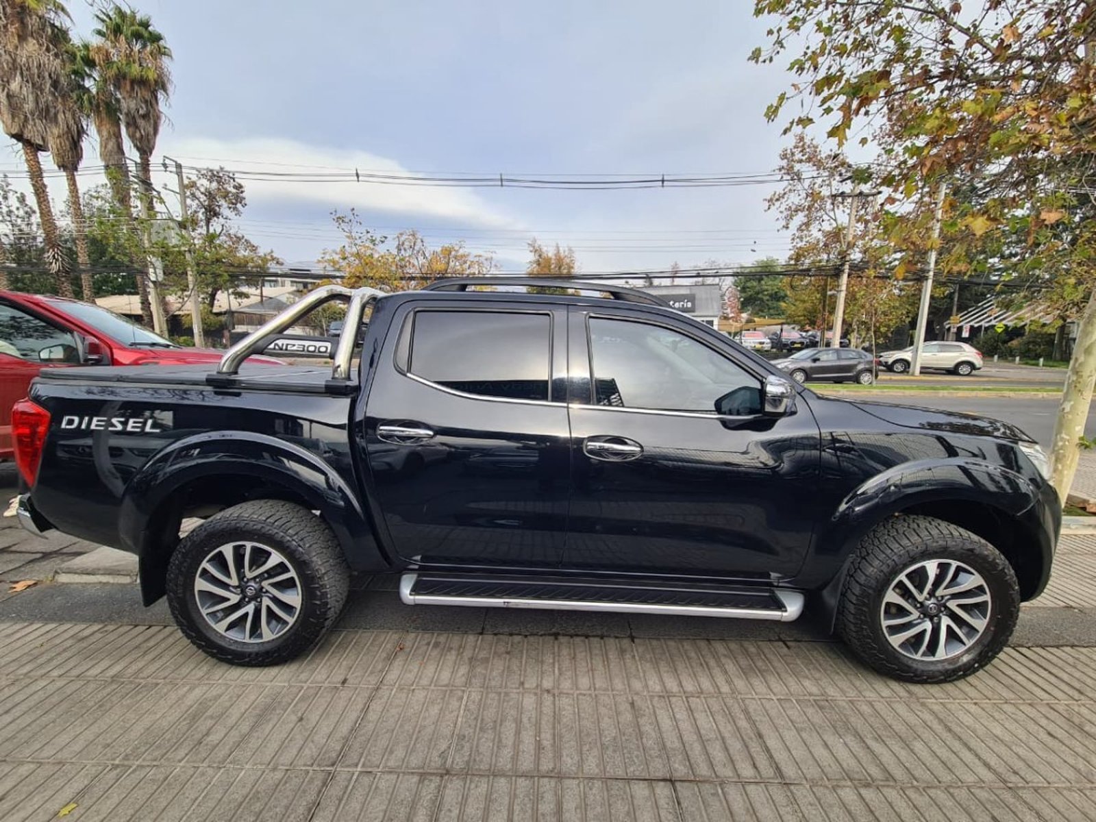 NISSAN NP300 2.3 DSL Auto LE 4WD 2019 - Imagen 6 de 8