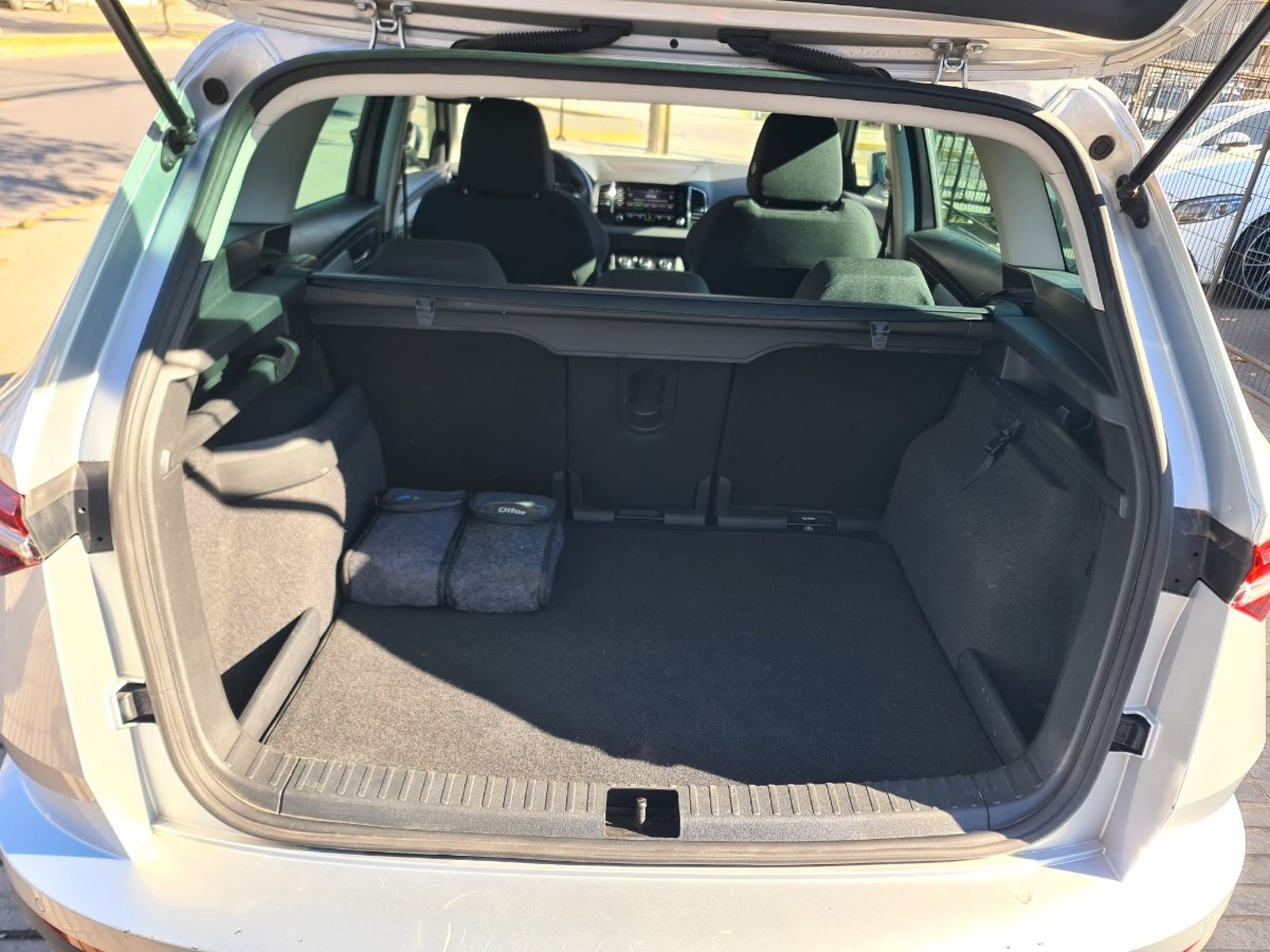 Skoda KAROQ 1.4 TSI AMBITION 4X2 AT 5P. 2023 - Imagen 9 de 10