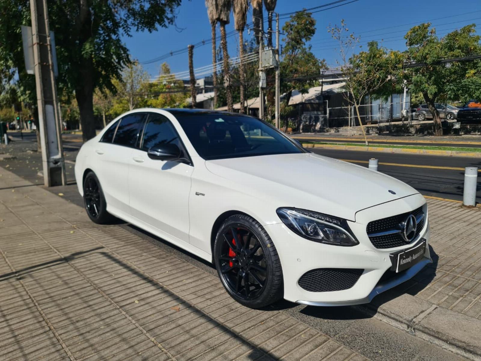 MERCEDES-BENZ C43 AMG 3.0 Biturbo 4Matic 2017 - Imagen 3 de 10