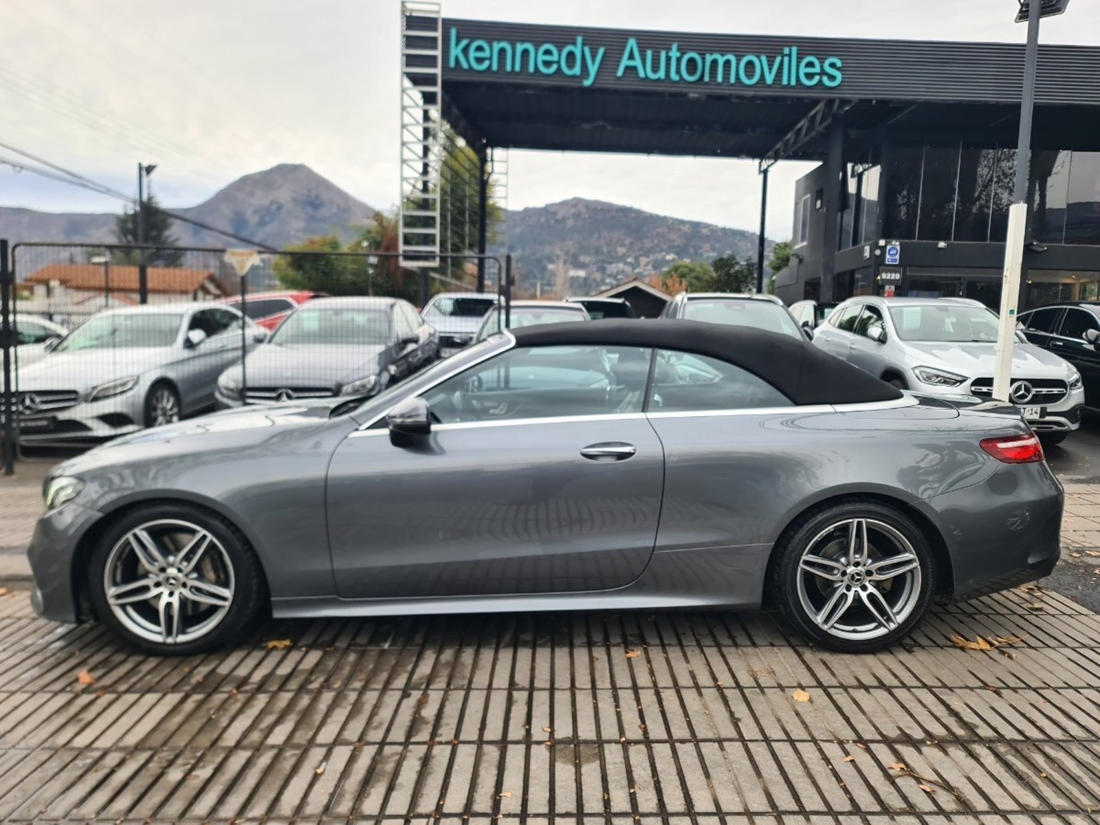 MERCEDES-BENZ E300 2.0 4X2 CABRIOLET AT 2P. 2019 - Imagen 7 de 10