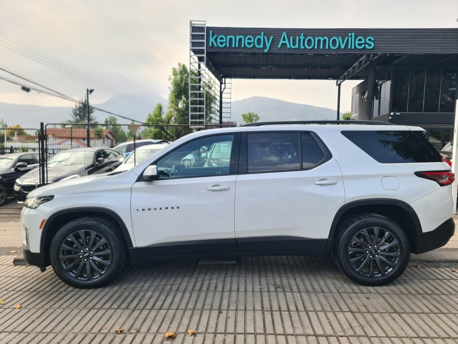 CHEVROLET TRAVERSE 3.6 RS Auto 4WD 2024 - Imagen 3 de 9