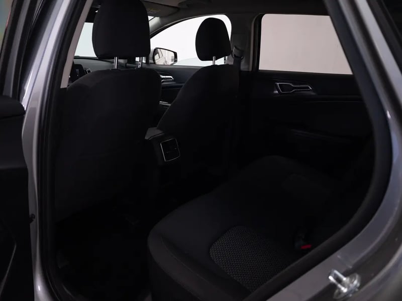 Kia SPORTAGE 2023 - Imagen 14 de 19