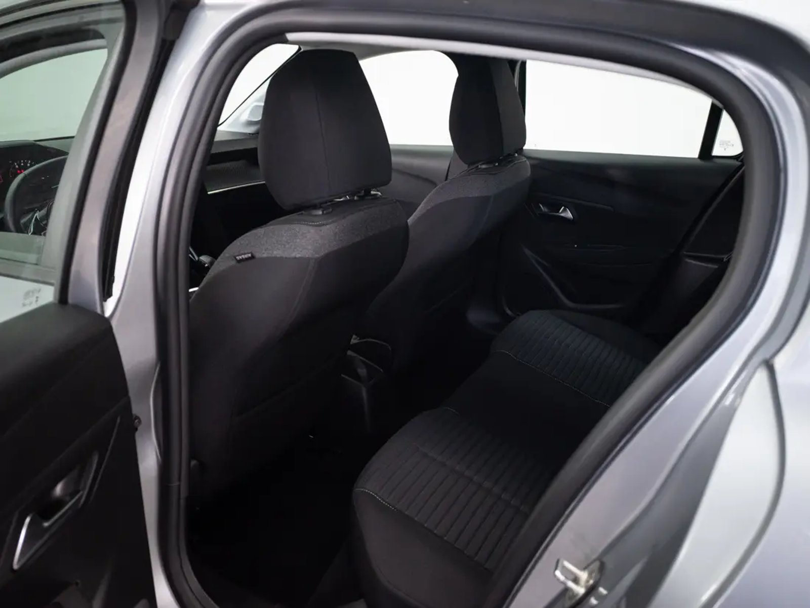 Peugeot 208 2025 - Imagen 14 de 19