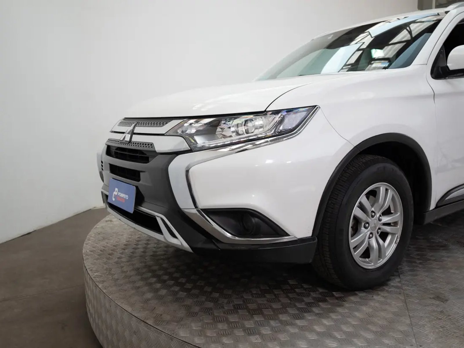 Mitsubishi OUTLANDER 2022 - Imagen 18 de 20