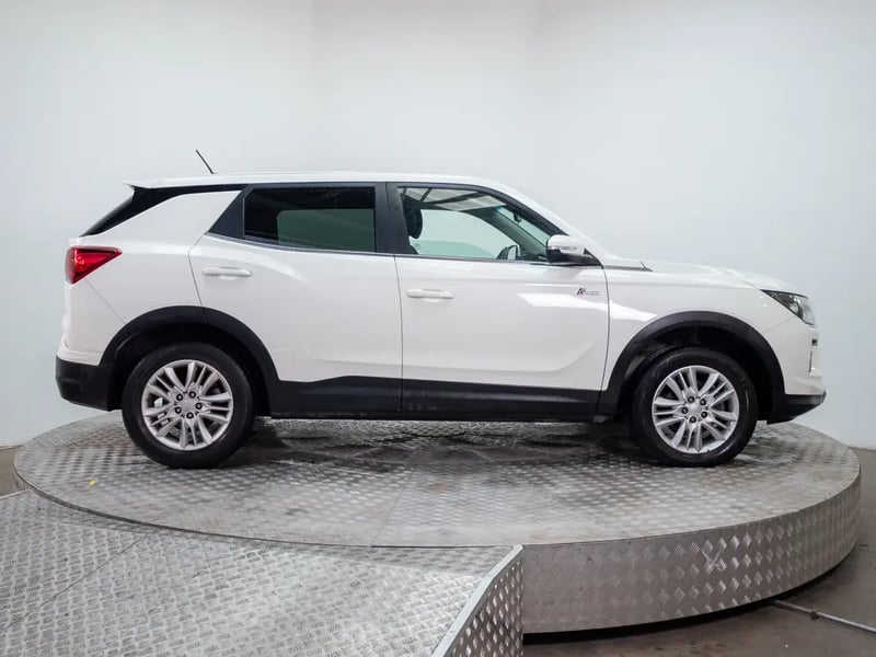 SsangYong KORANDO 2023 - Imagen 8 de 20
