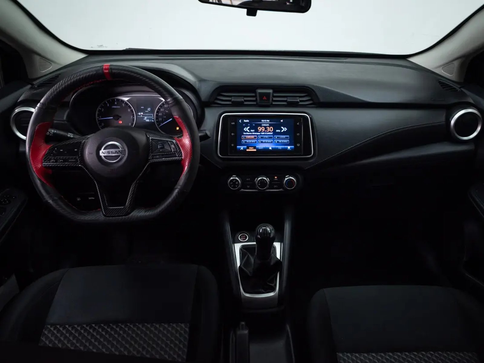 Nissan VERSA 2021 - Imagen 16 de 20
