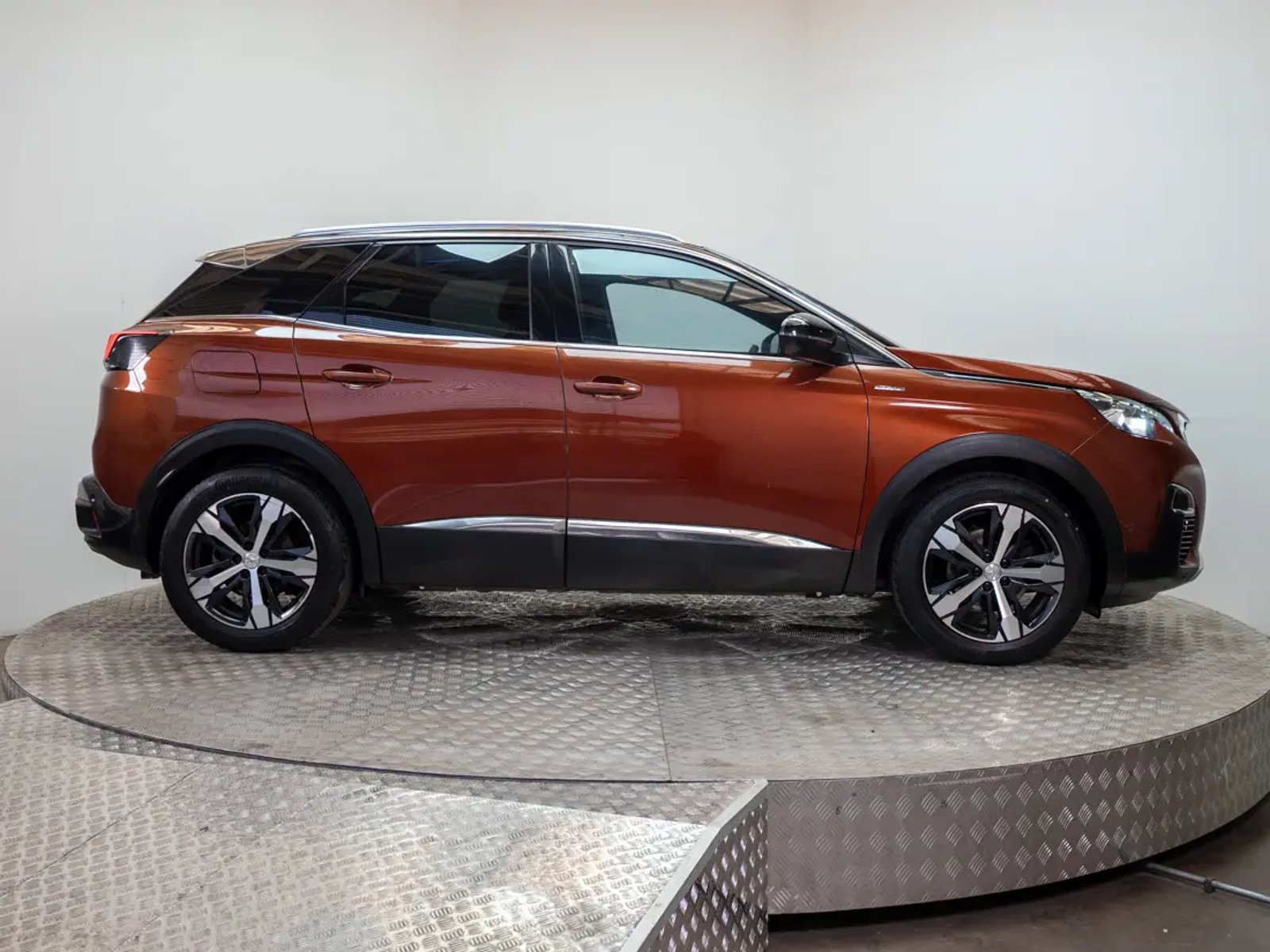 PEUGEOT 3008 2018 - Imagen 6 de 11
