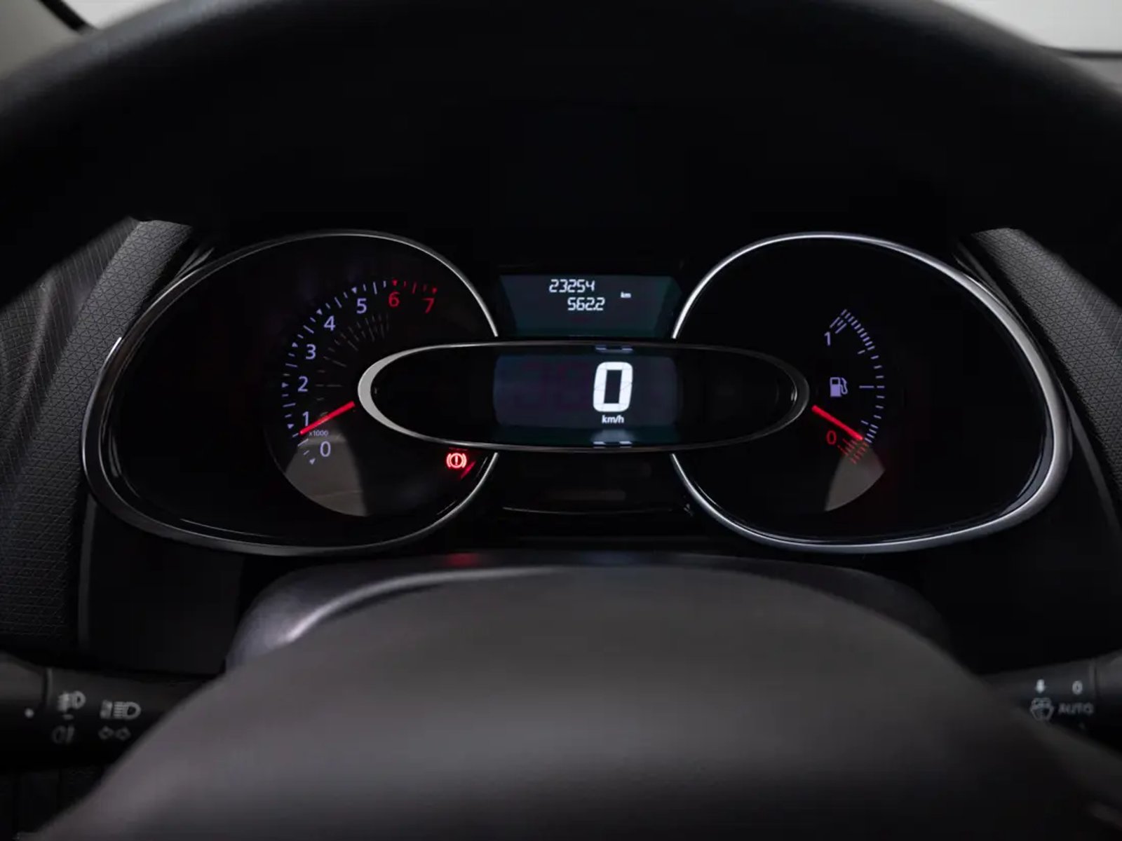 Renault CLIO 2018 - Imagen 12 de 20