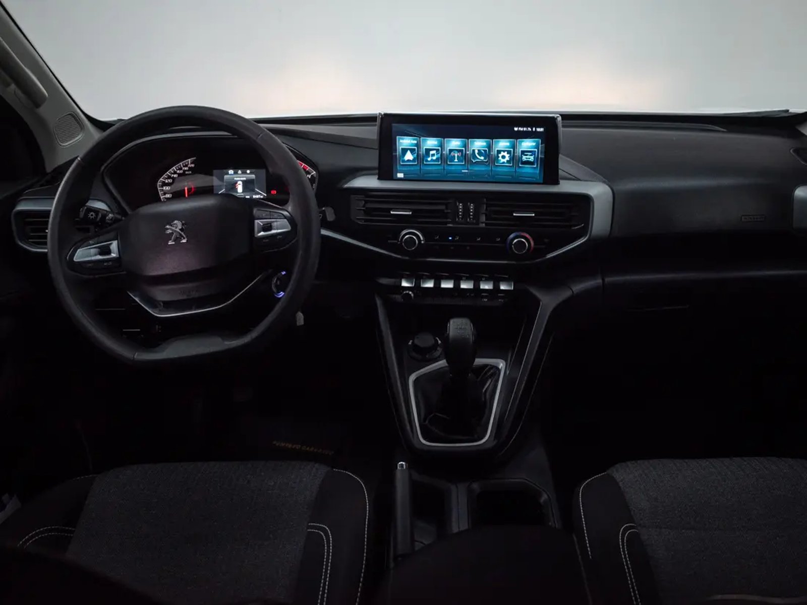 Peugeot LANDTREK 2025 - Imagen 14 de 18