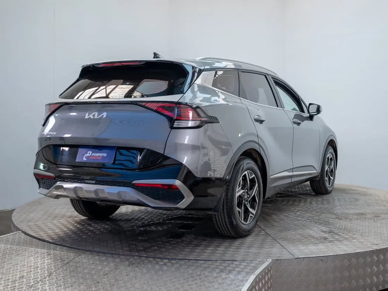 Kia SPORTAGE 2023 - Imagen 7 de 19