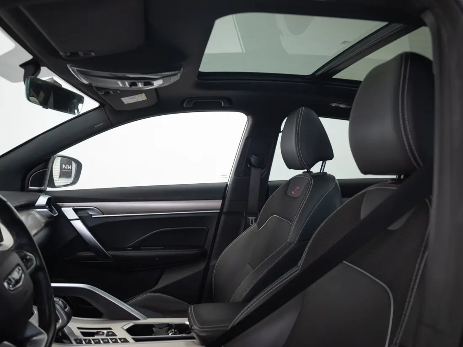 Geely COOLRAY 2023 - Imagen 17 de 20