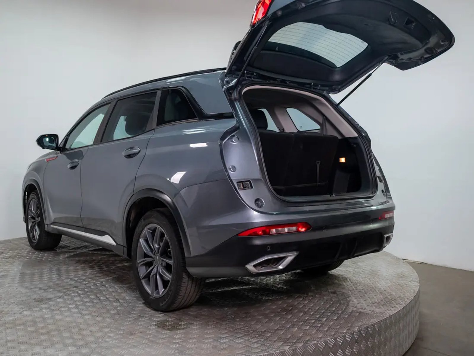 DFSK SUV 600 2024 - Imagen 5 de 17