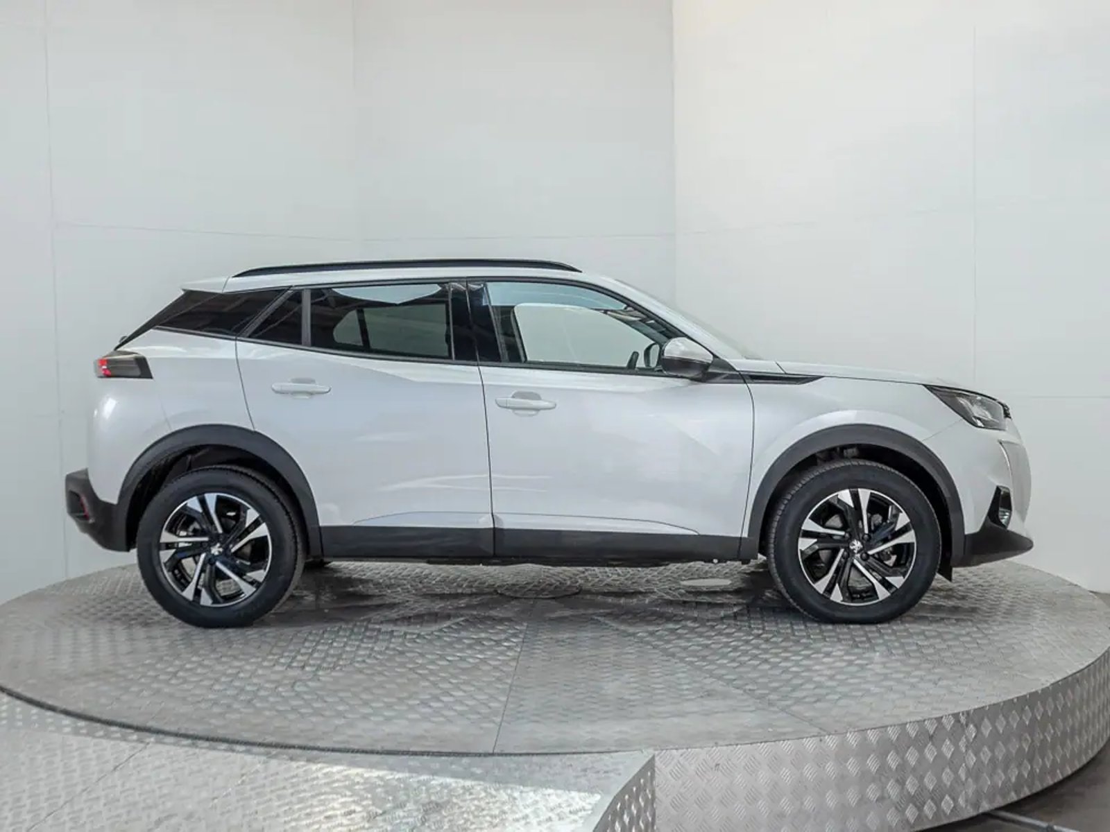 PEUGEOT 2008 2022 - Imagen 3 de 16