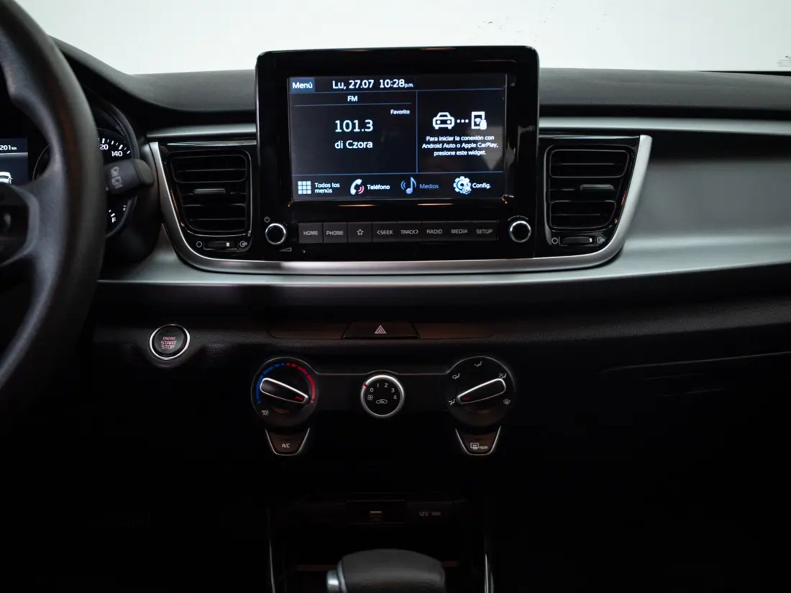 Kia RIO 5 2024 - Imagen 16 de 20