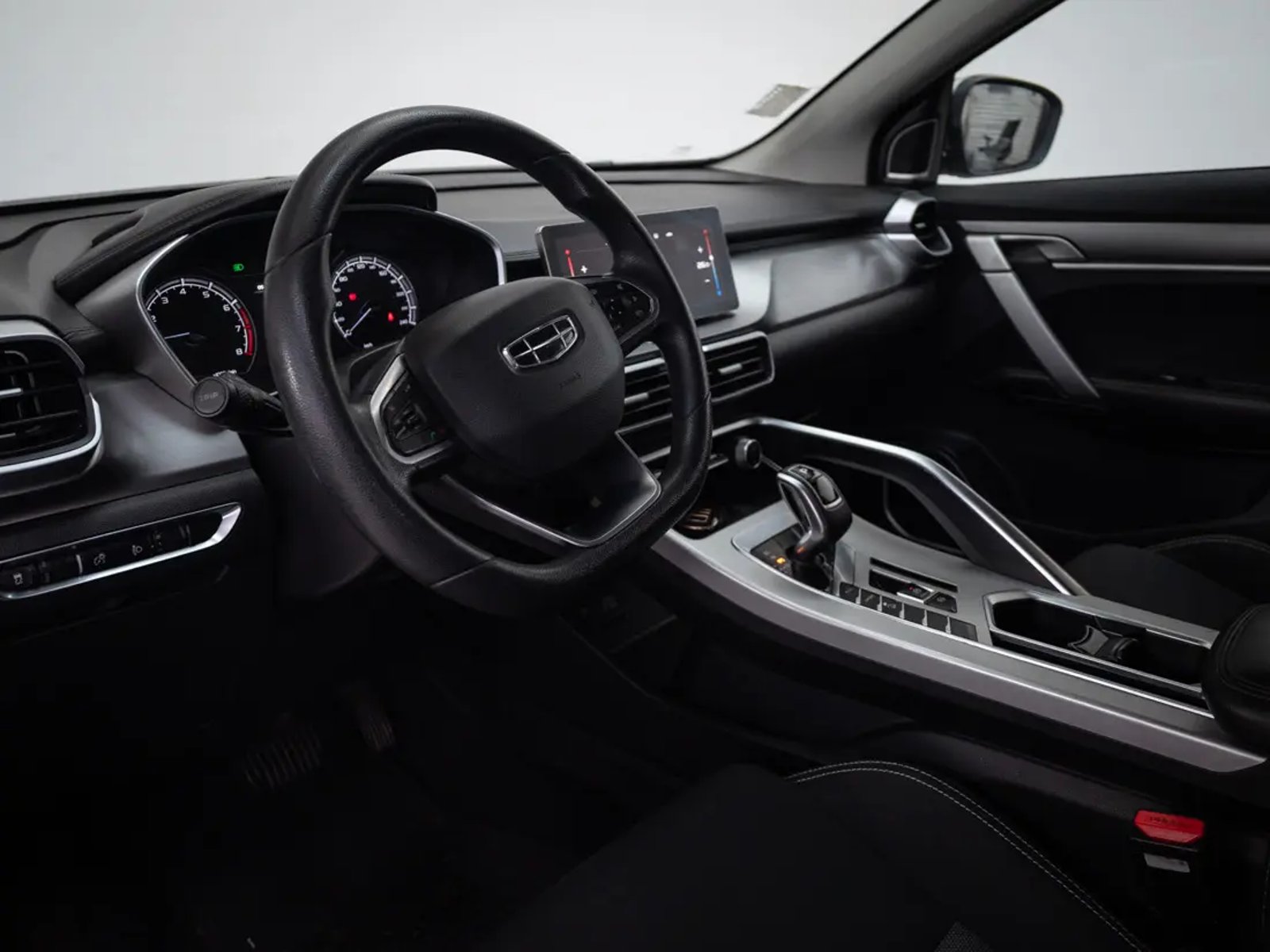 GEELY COOLRAY 2022 - Imagen 18 de 19
