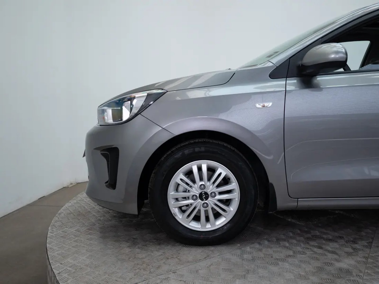 Kia SOLUTO 2026 - Imagen 18 de 20