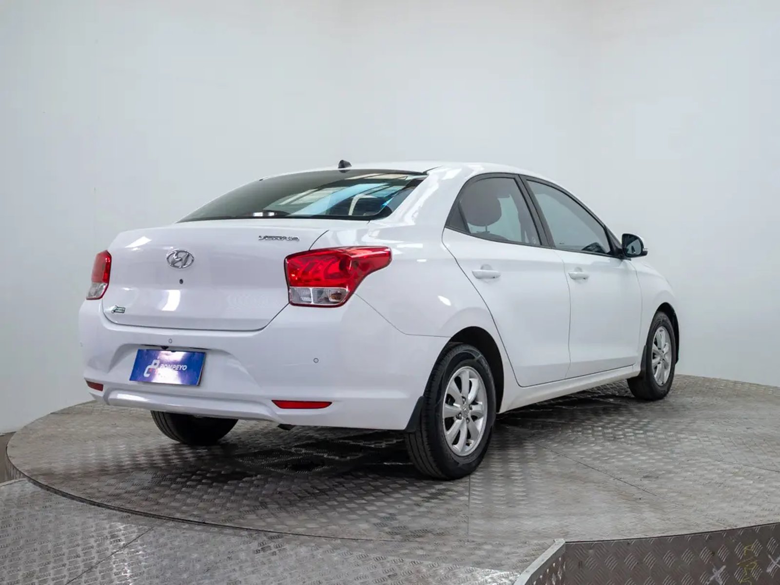 Hyundai VERNA 2021 - Imagen 7 de 20