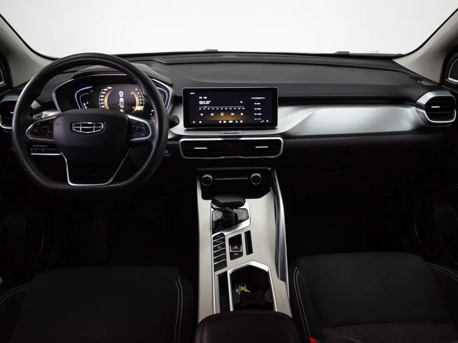 Geely COOLRAY 2023 - Imagen 15 de 20