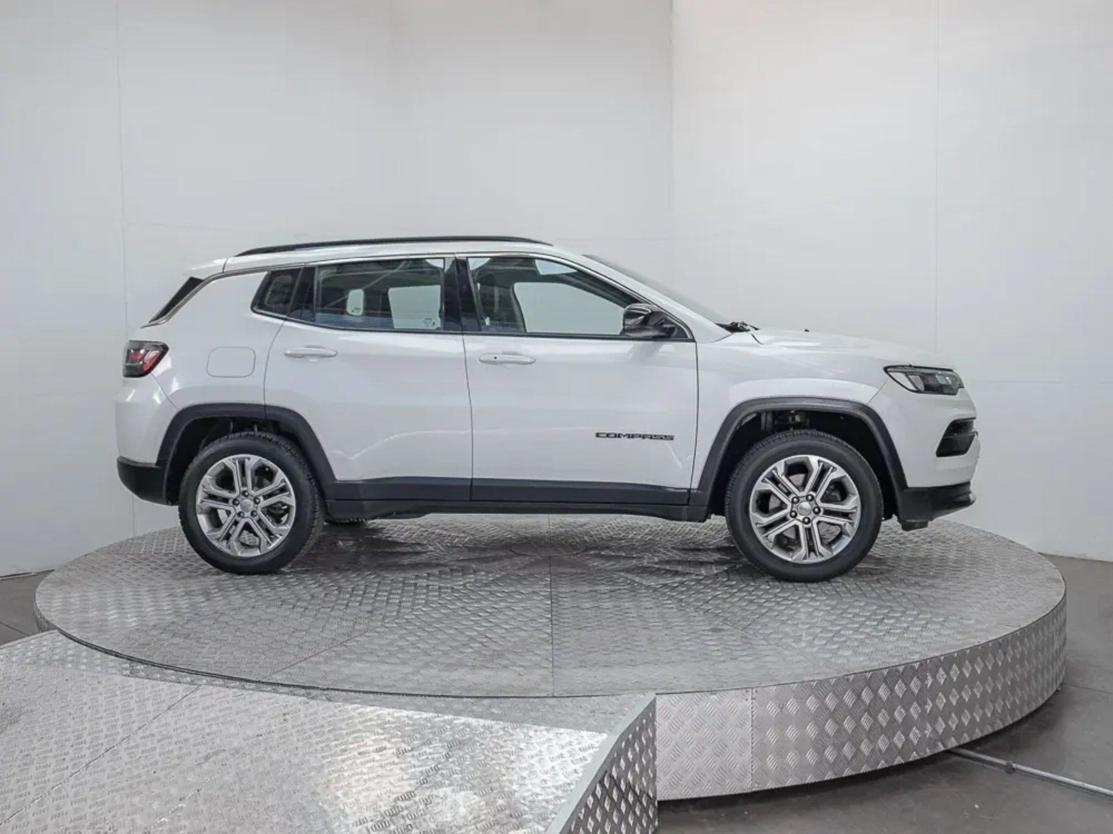 JEEP COMPASS 2022 - Imagen 9 de 16