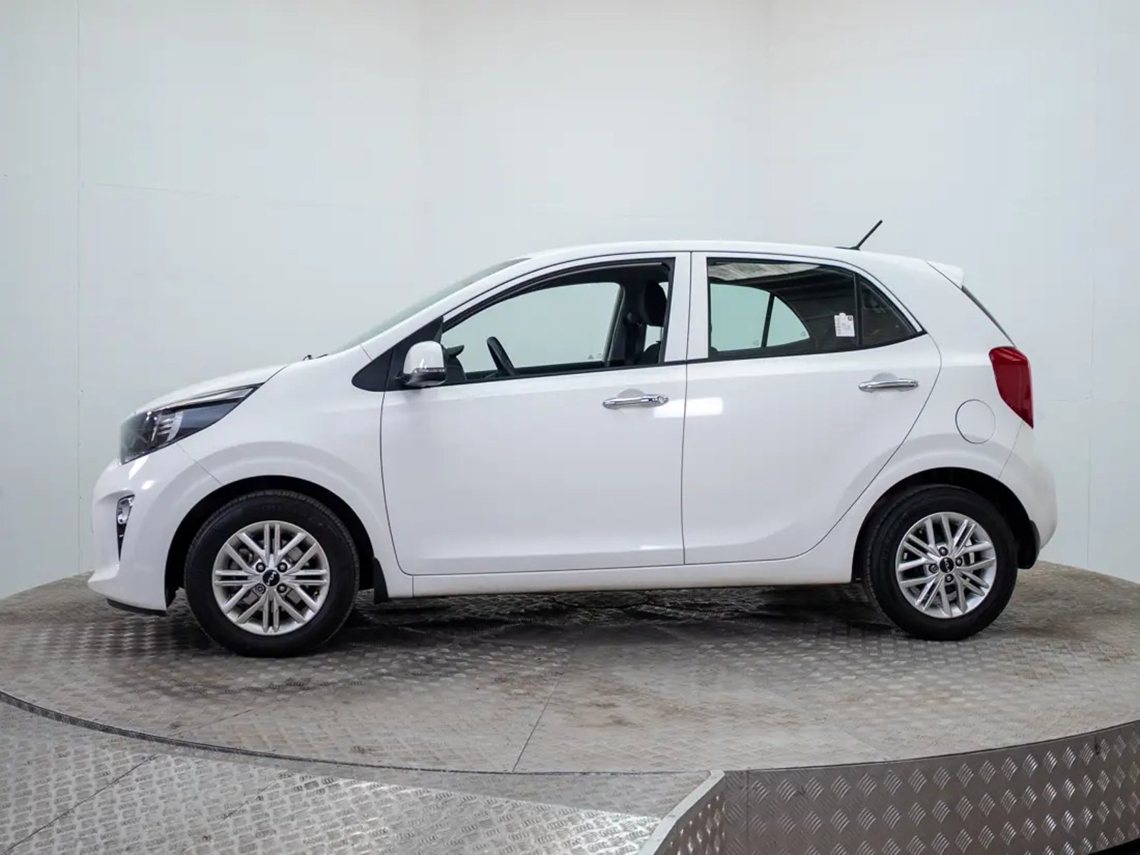 Kia MORNING 2023 - Foto 4 de 20