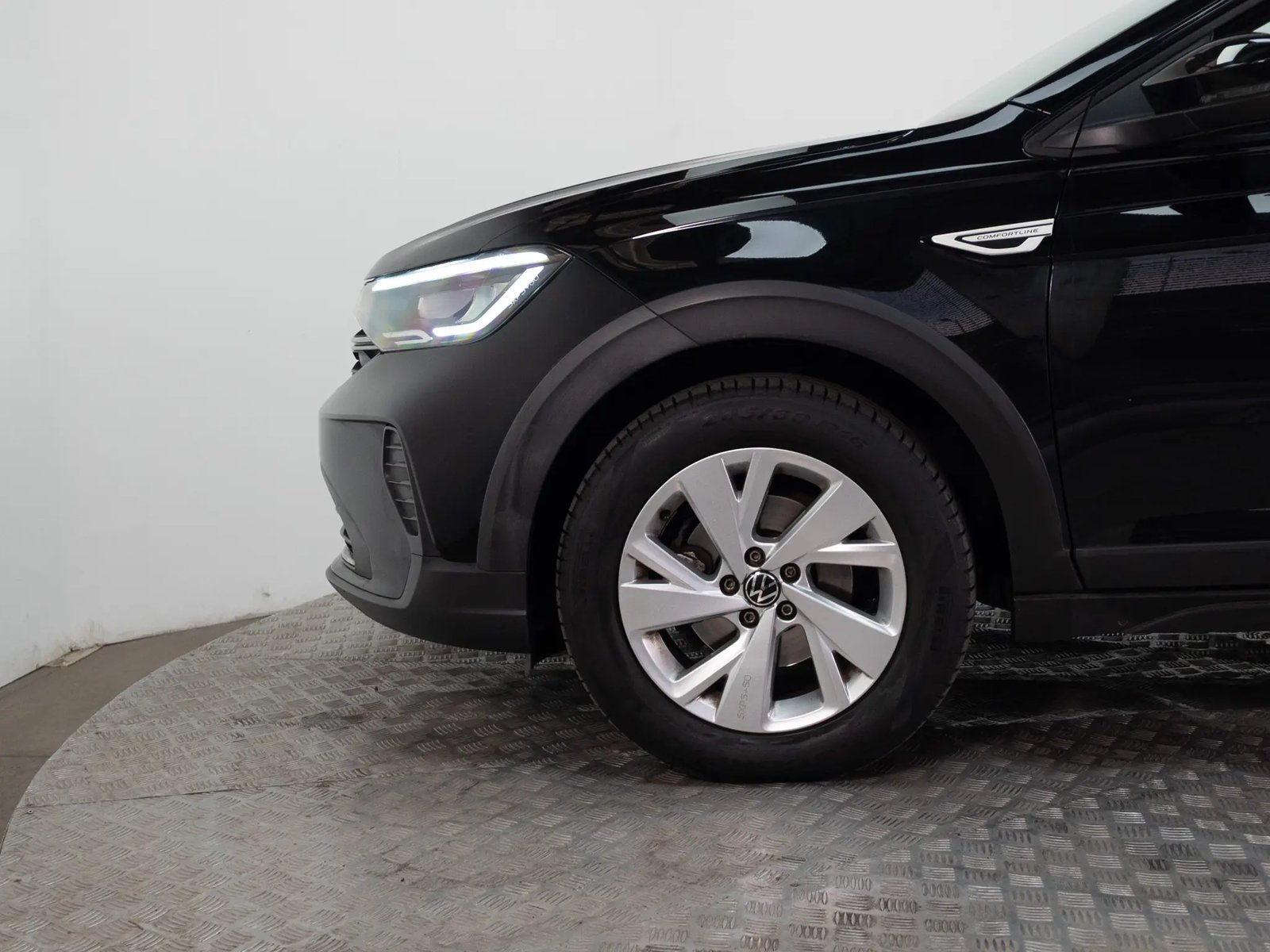 VOLKSWAGEN NIVUS 2023 - Imagen 17 de 19
