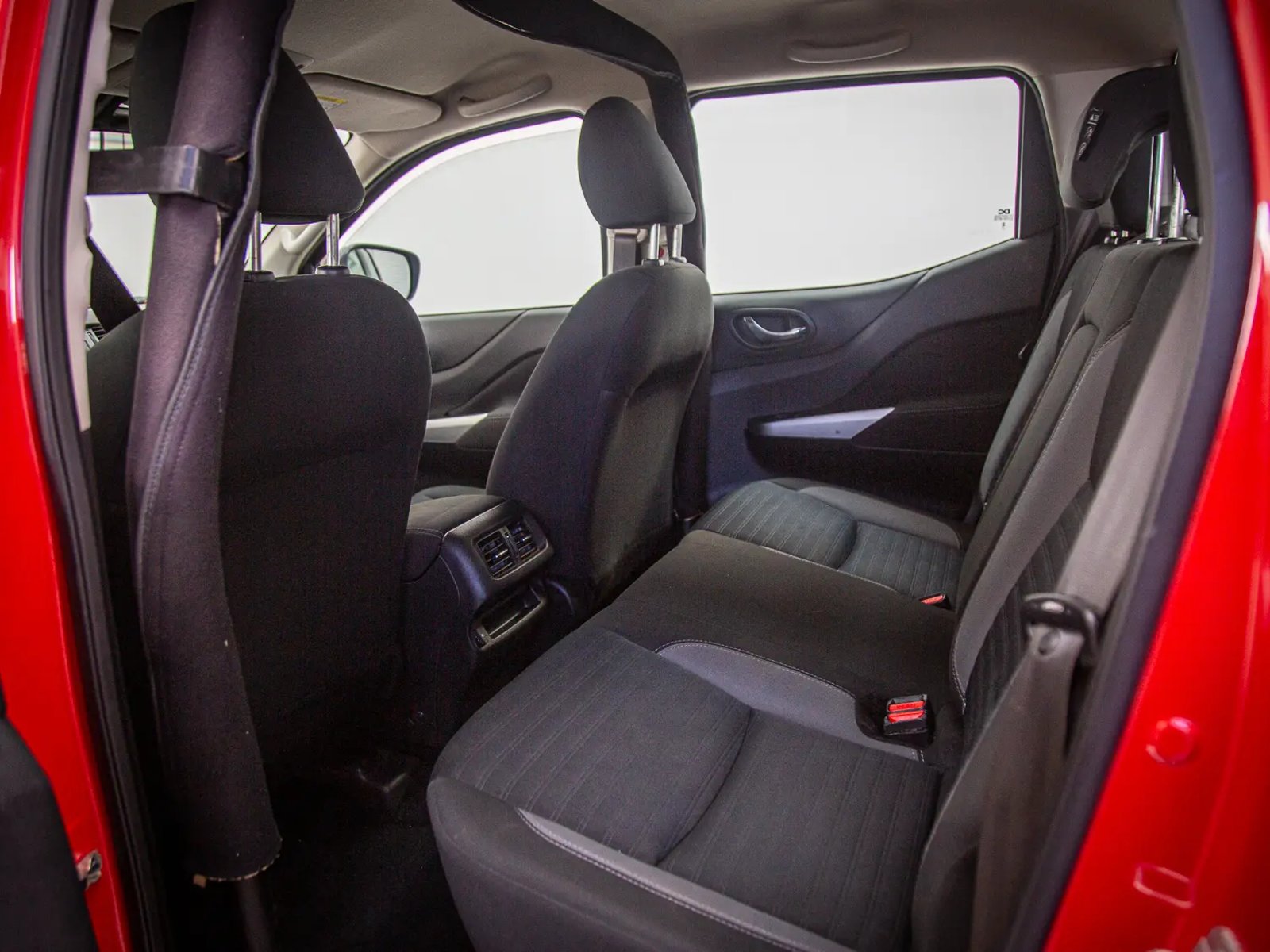 Nissan NAVARA 2024 - Imagen 12 de 15