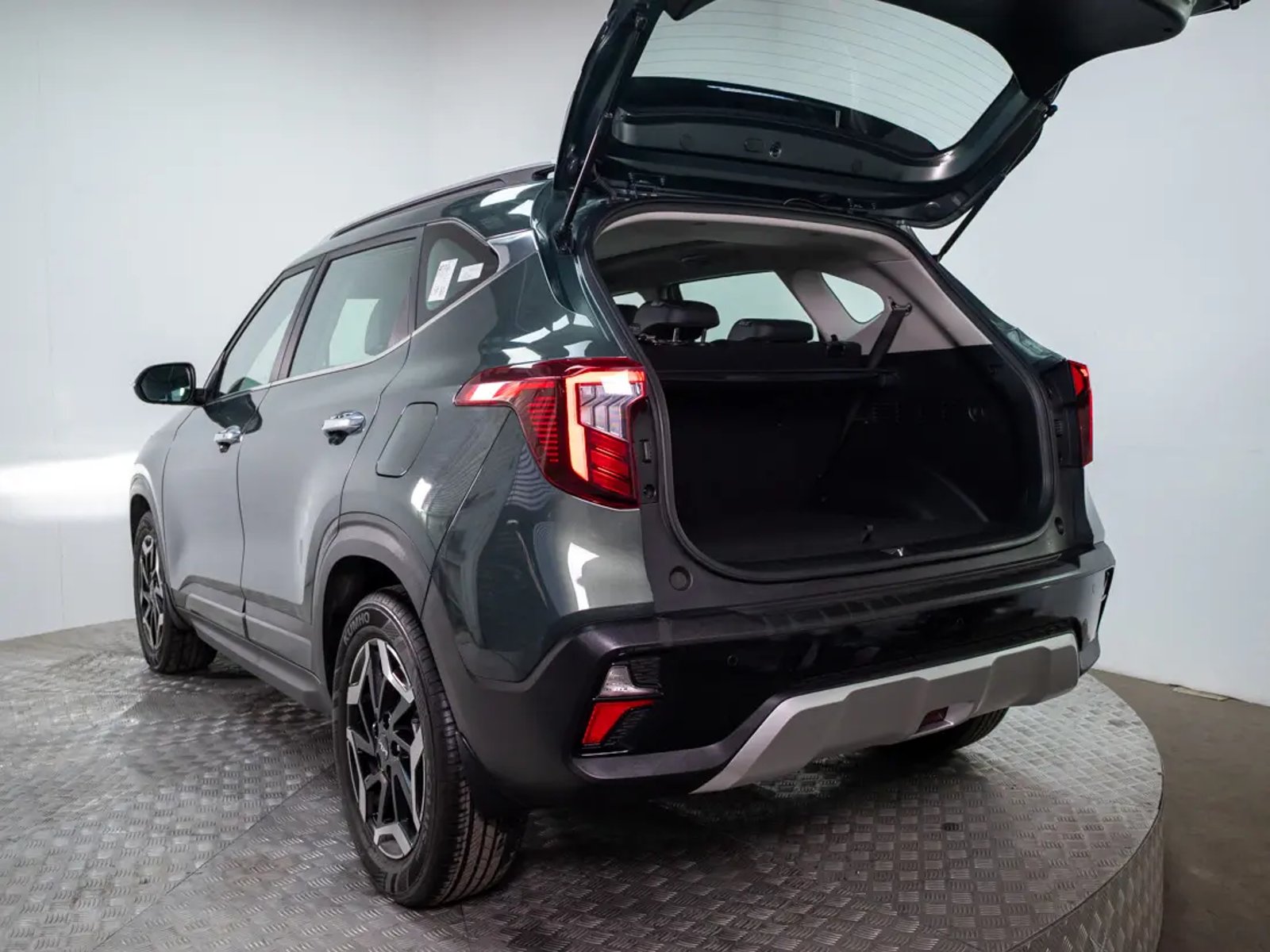 Kia SELTOS 2025 - Imagen 10 de 19