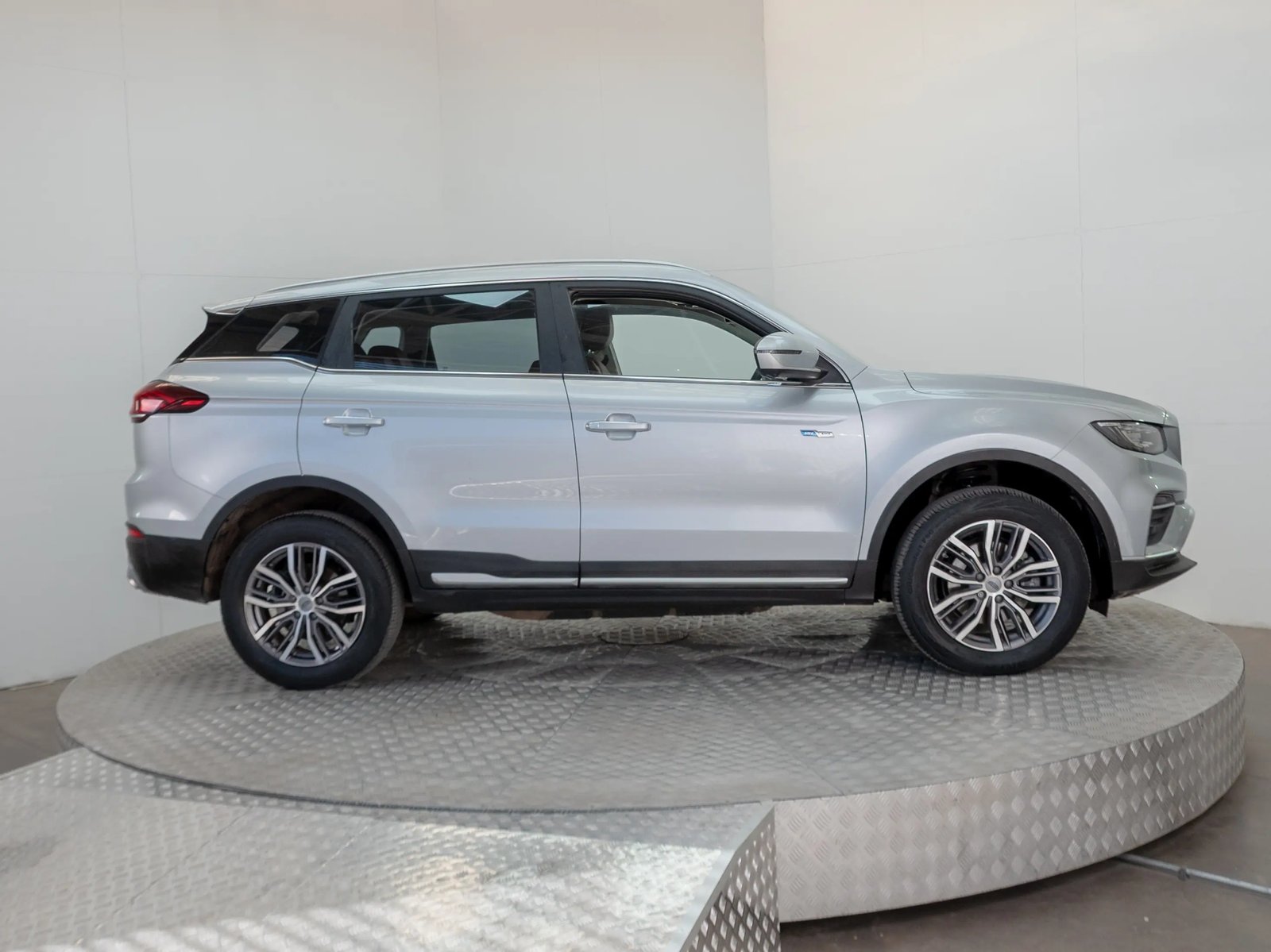 GEELY AZKARRA 2023 - Imagen 9 de 18