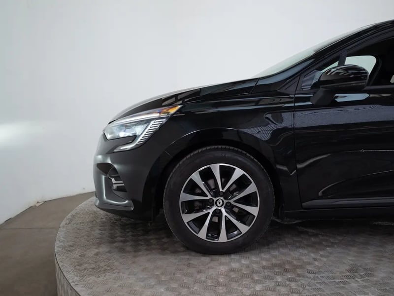 Renault CLIO 2023 - Imagen 17 de 19