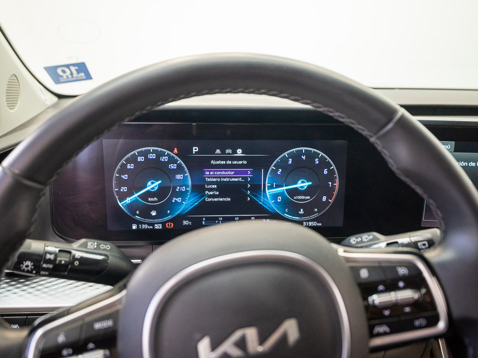 KIA CARNIVAL 2024 - Imagen 14 de 19