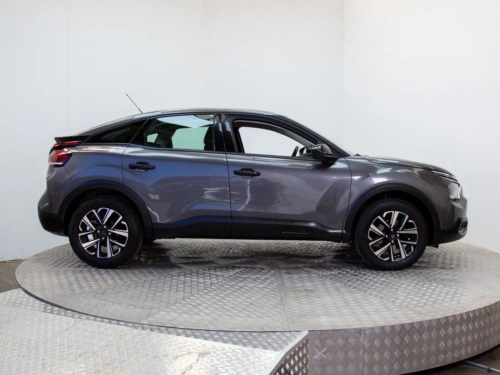 CITROËN C4 2022 - Imagen 9 de 15