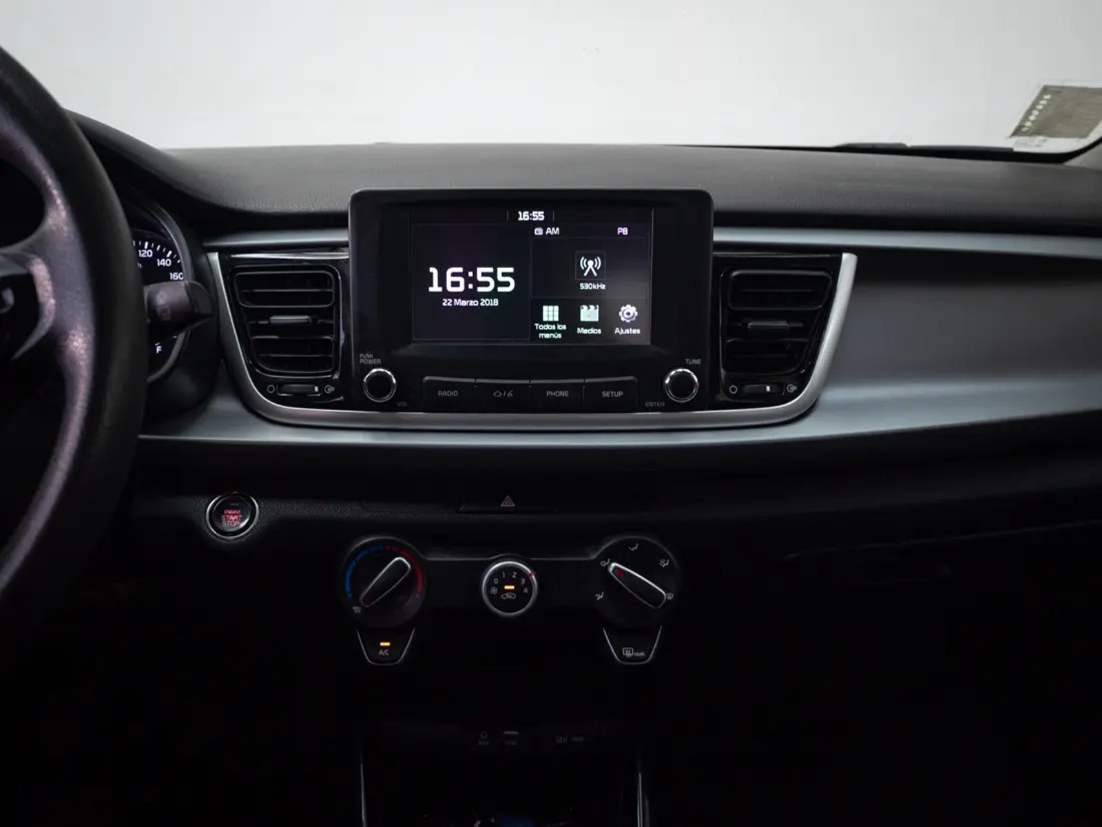 Kia RIO 5 2020 - Imagen 16 de 20