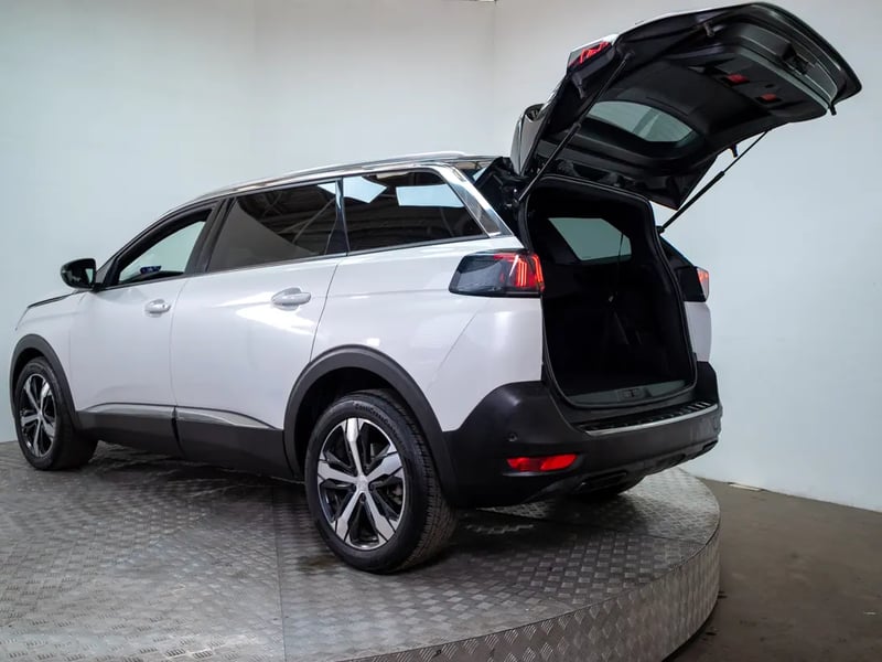 Peugeot 5008 2024 - Imagen 10 de 19