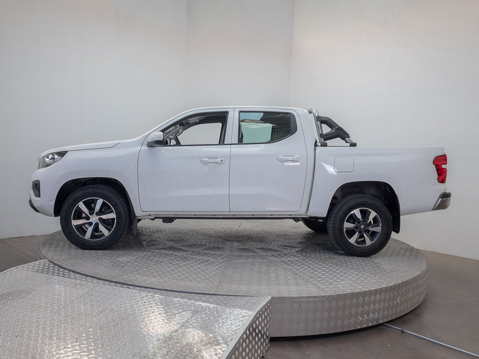 PEUGEOT LANDTREK 2025 - Imagen 5 de 14