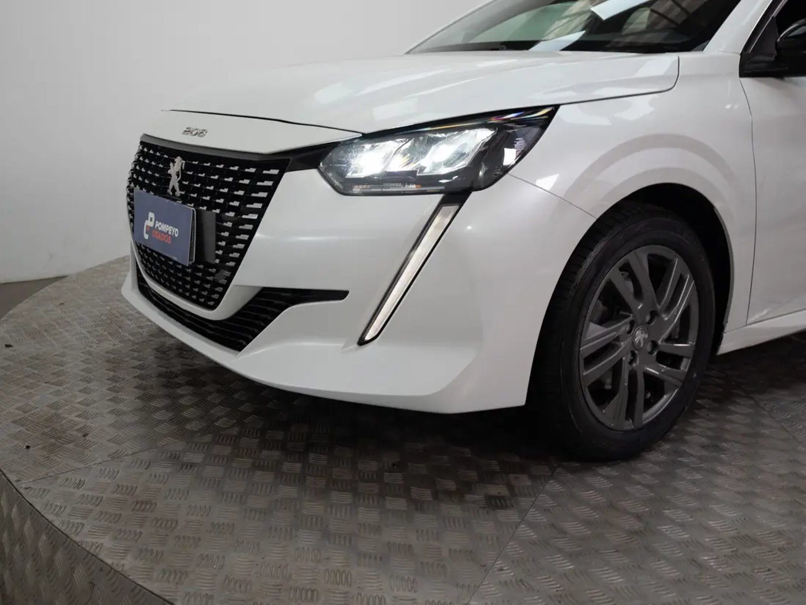 PEUGEOT 208 2022 - Imagen 6 de 20