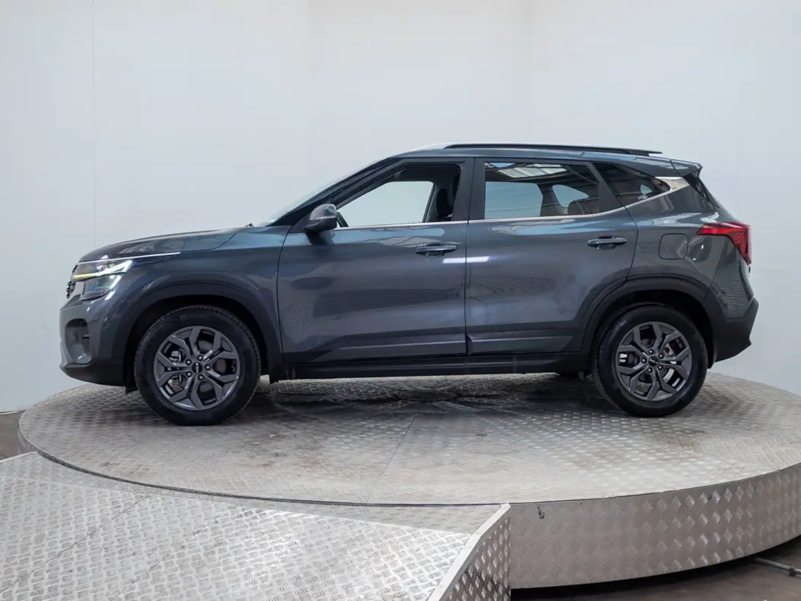 Kia SELTOS 2024 - Foto 4 de 20