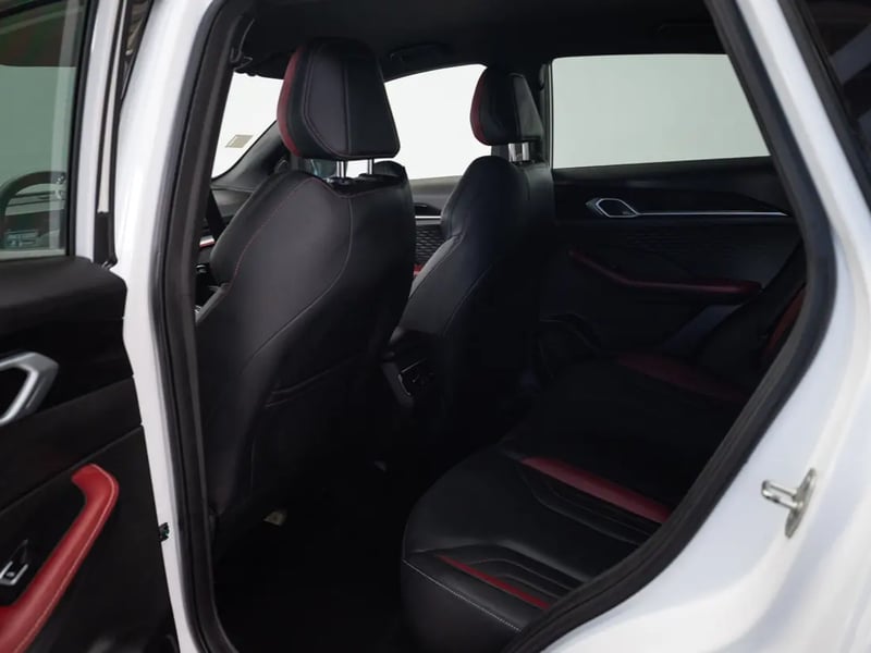 Geely COOLRAY 2024 - Imagen 14 de 19