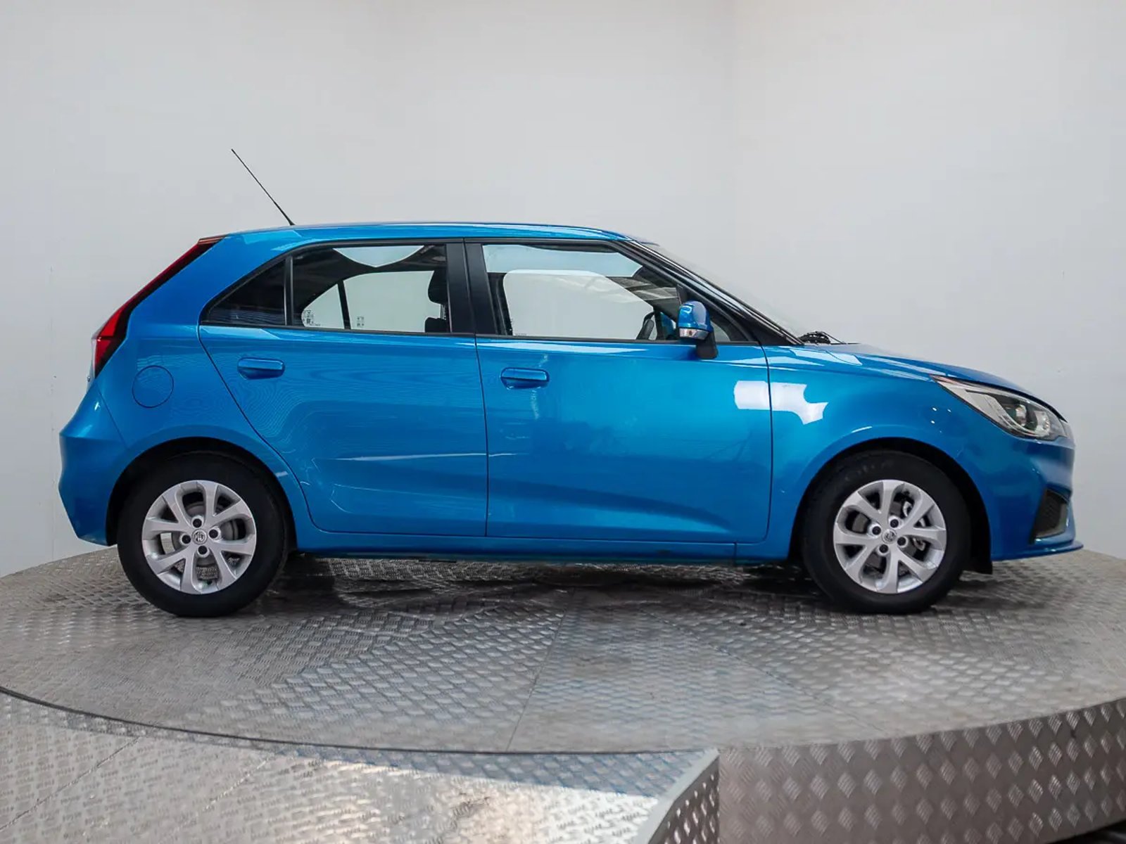 MG 3 2025 - Imagen 7 de 15