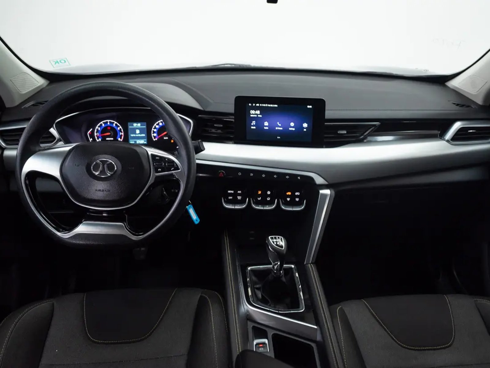 BAIC X35 2023 - Imagen 15 de 19