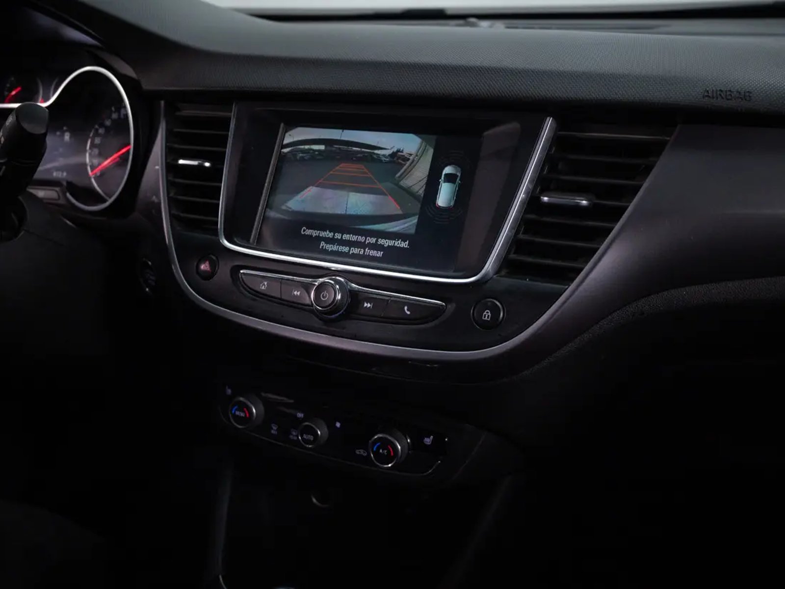 OPEL CROSSLAND 2020 - Imagen 13 de 19